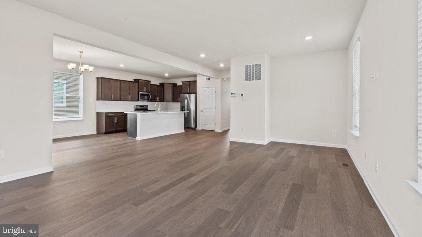 10002 Campbell Boulevard photo 8