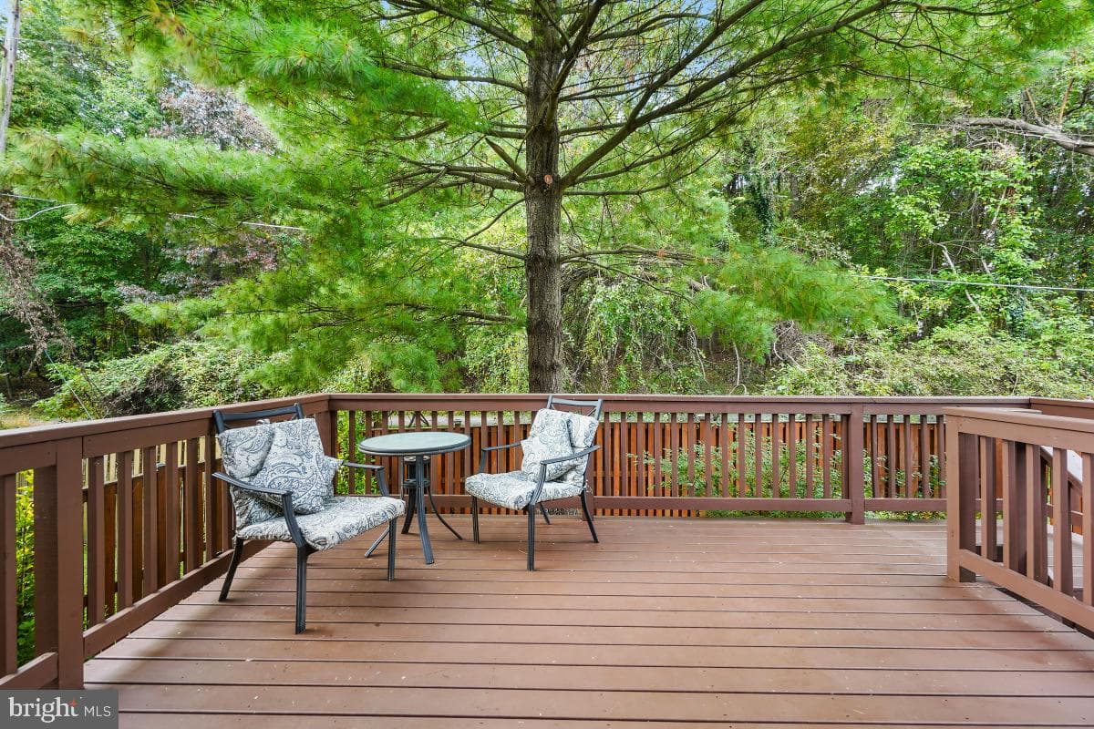 9739 Sherwood Farm Road photo 33