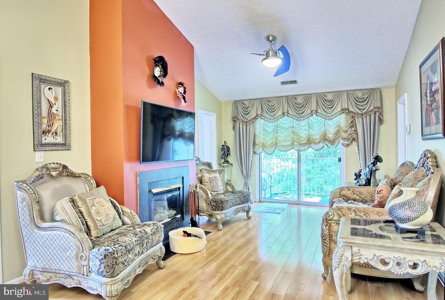 534 Kennington Road #534 photo 4