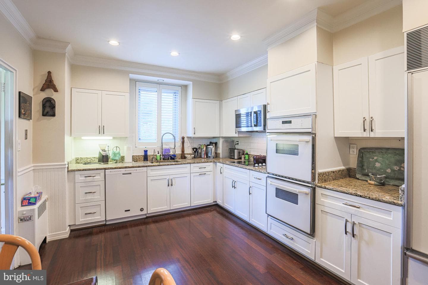 11 Slade Avenue #301 photo 18