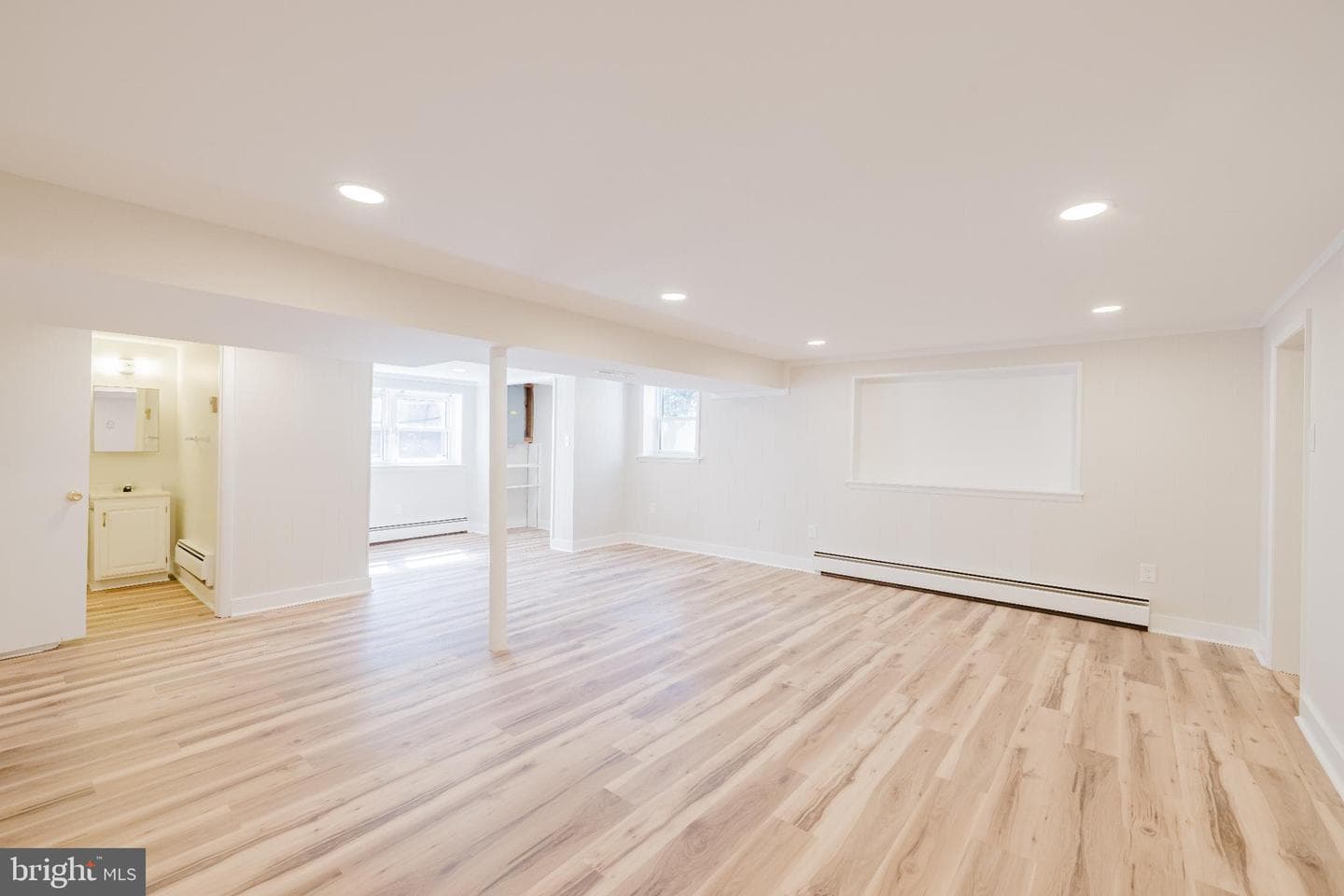 201 Chantrey Road photo 19
