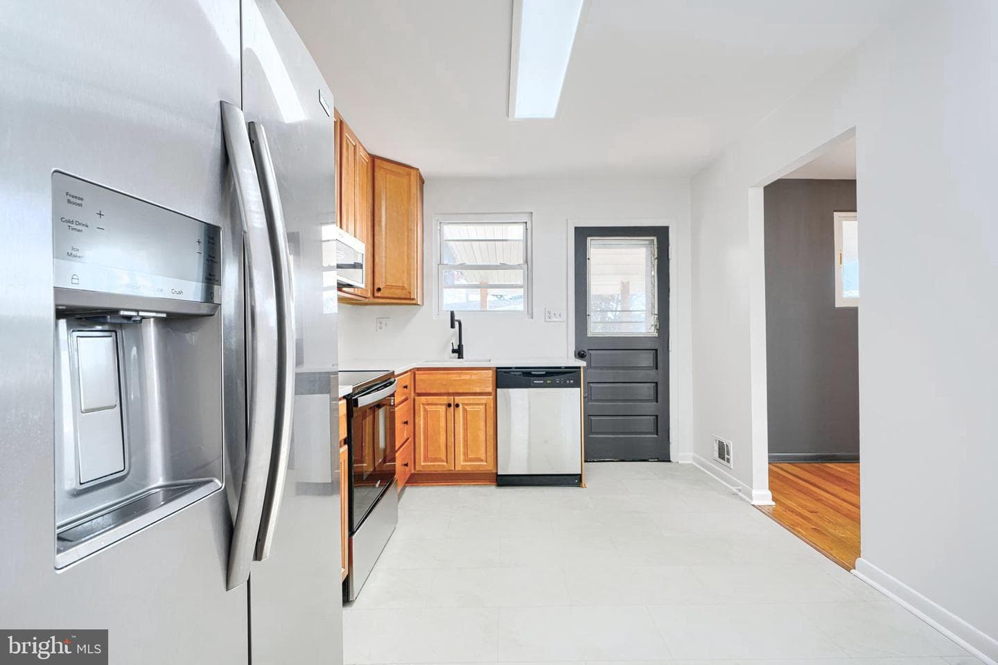 4504 Scotts Level Court photo 7