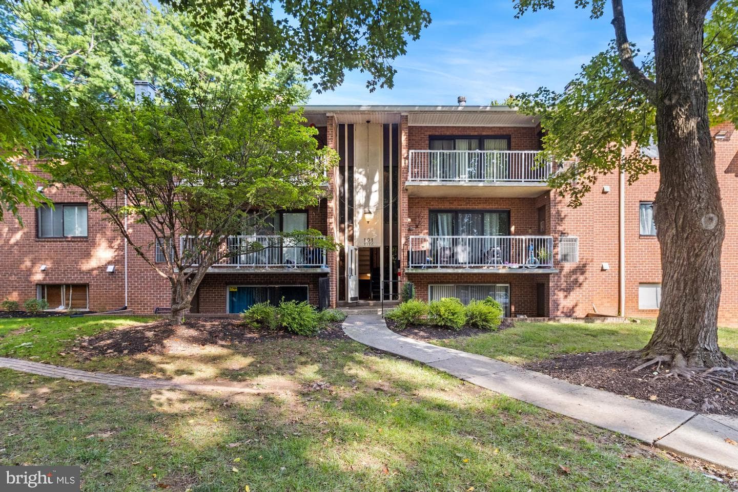 101 Fitz Court #202 photo 2