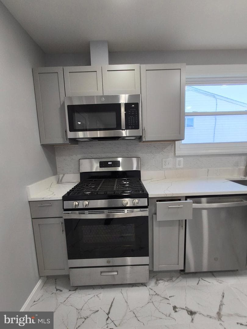 8541 Lucerne Road photo 34