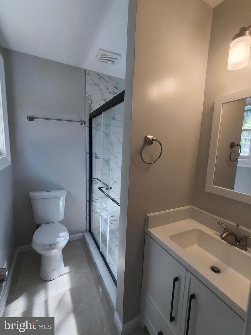 8541 Lucerne Road photo 46