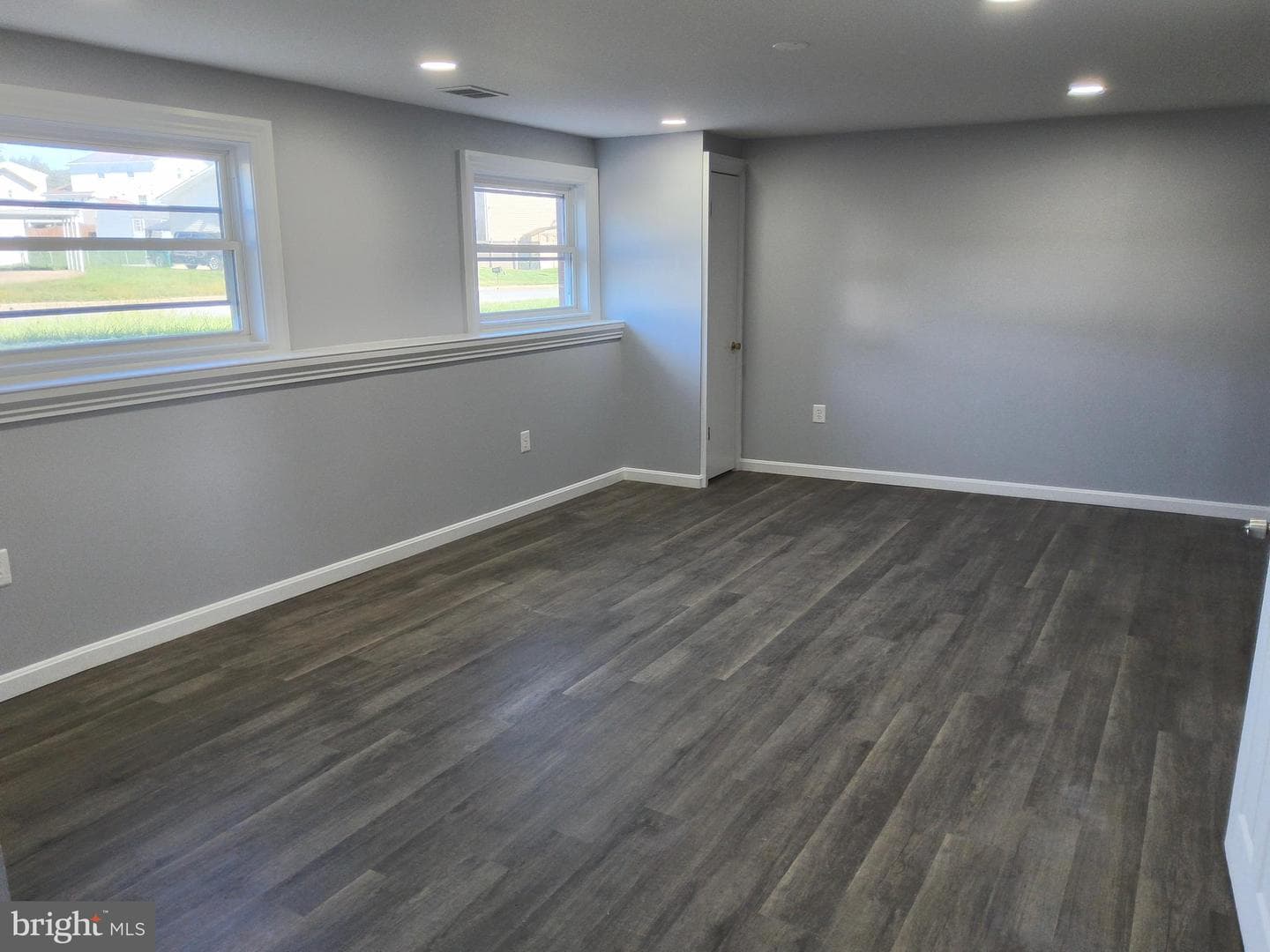 8541 Lucerne Road photo 60