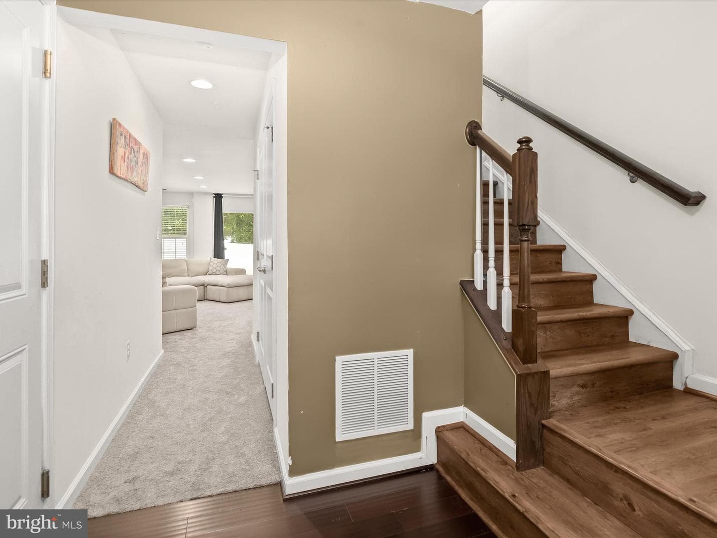 305 Cherrystone Court photo 4