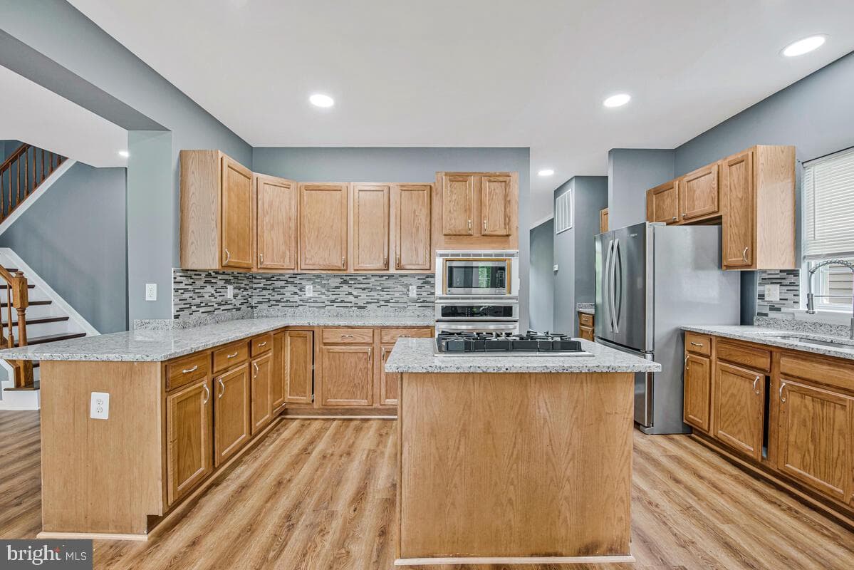 1329 Canberra Drive photo 12