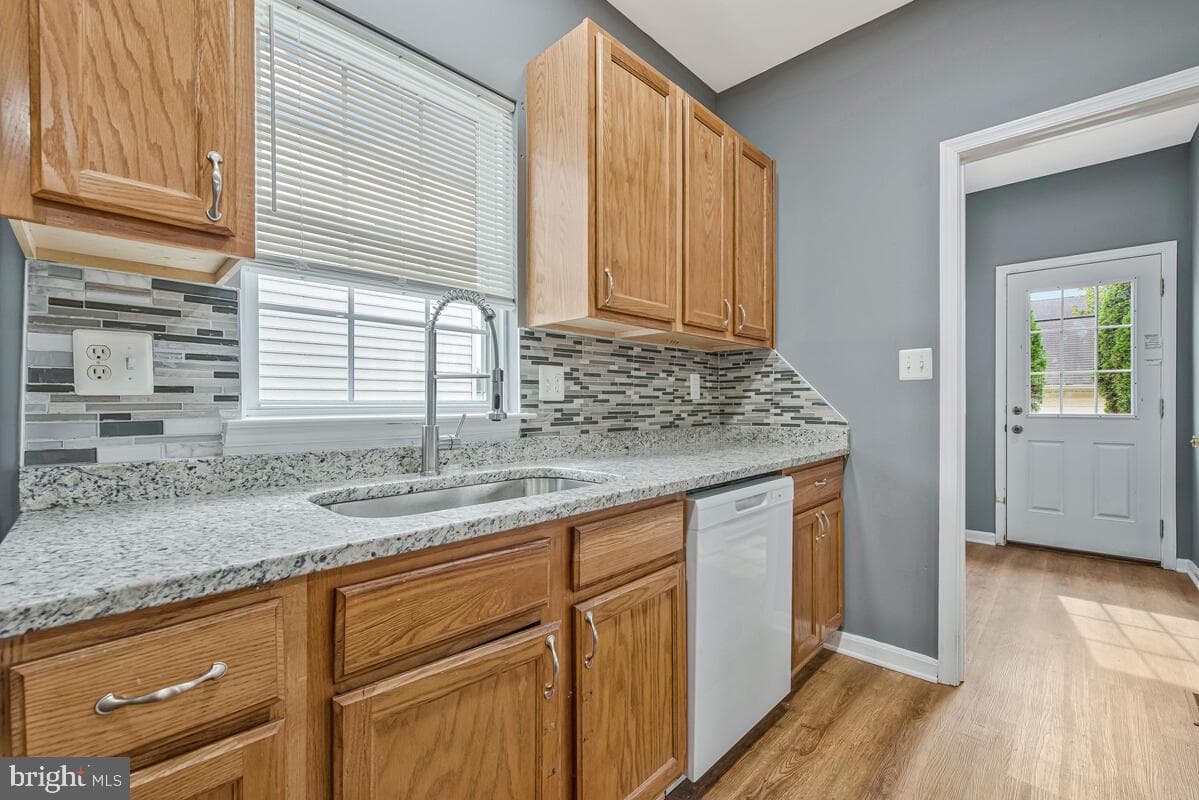 1329 Canberra Drive photo 14