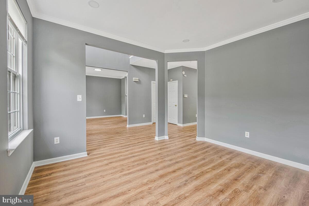 1329 Canberra Drive photo 6