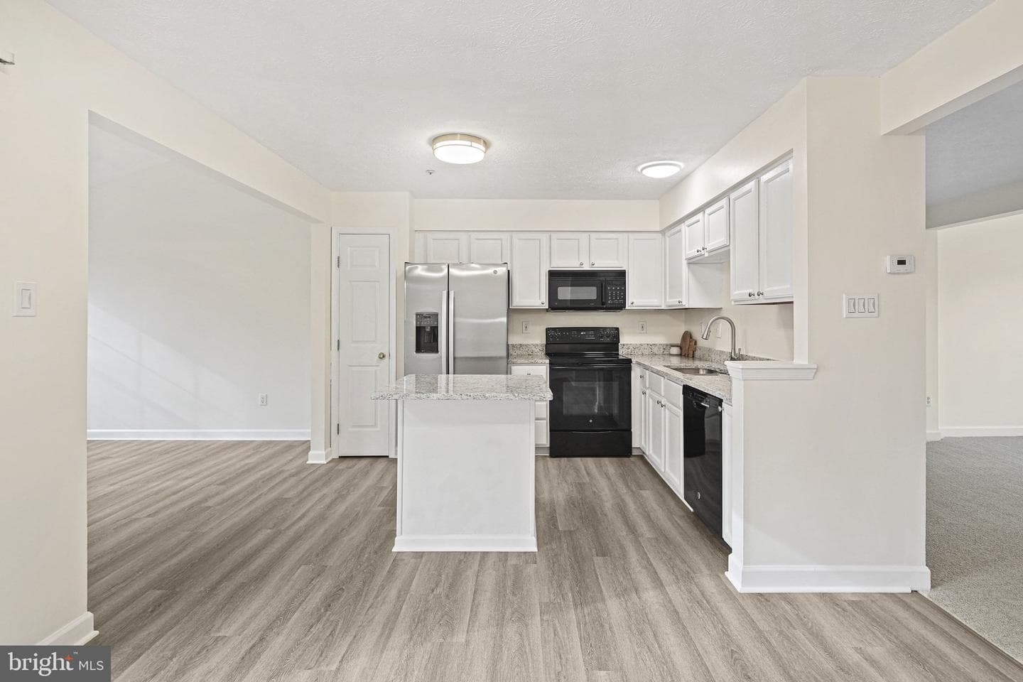 5130 Windermere Circle photo 7