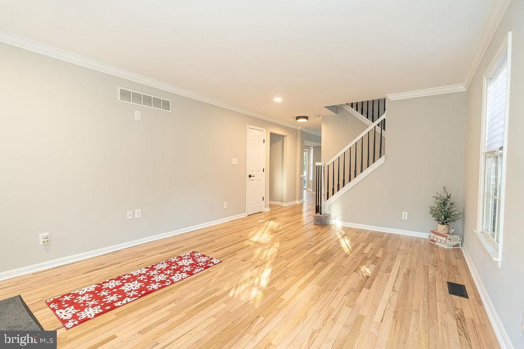 9106 Wise Avenue Extension photo 37