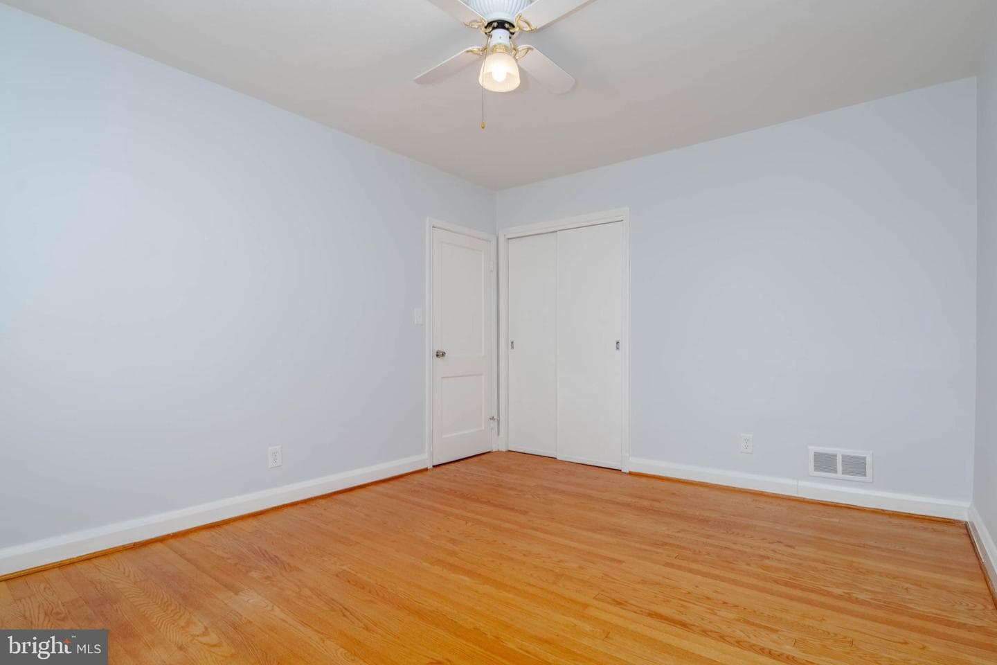 36 Shady Nook Avenue photo 18