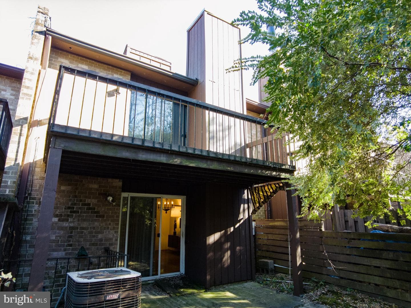 9 Penny Lane #9 photo 35