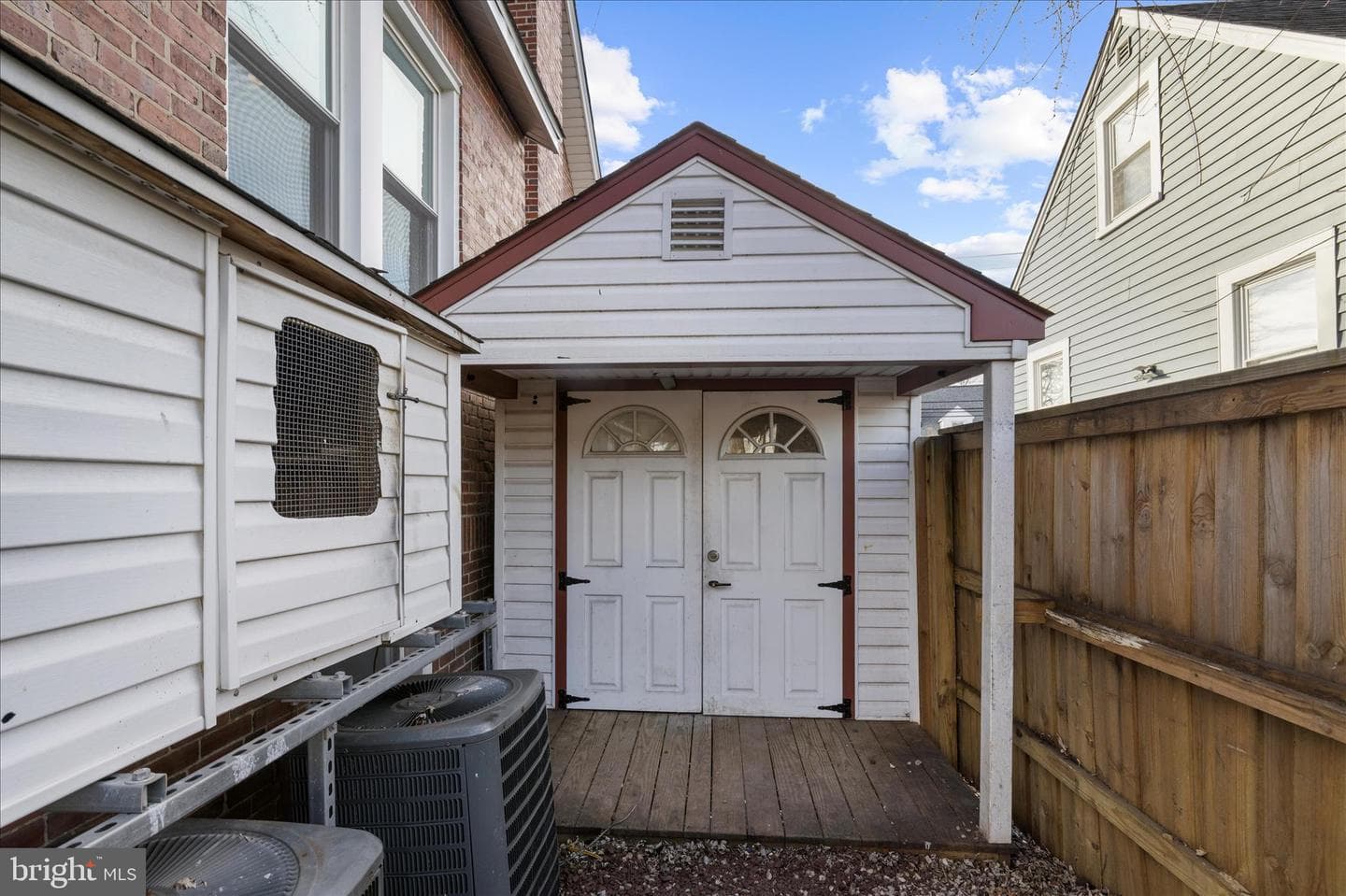 5010 Kenwood Avenue photo 46