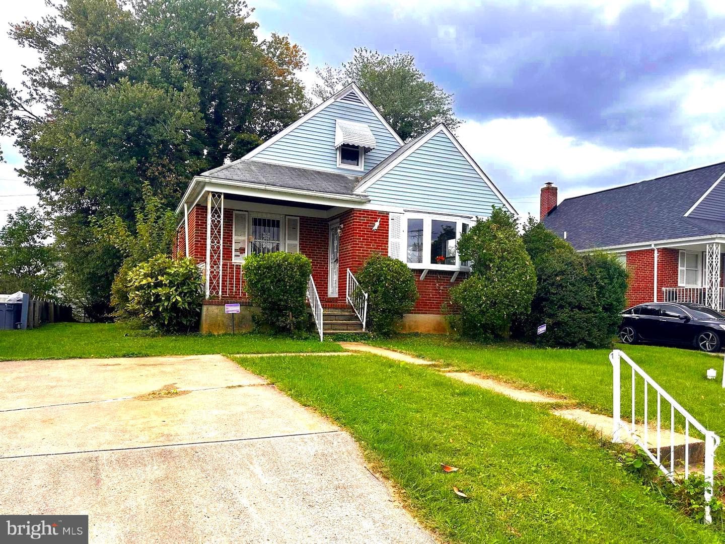 6515 Hazelwood Court photo 2