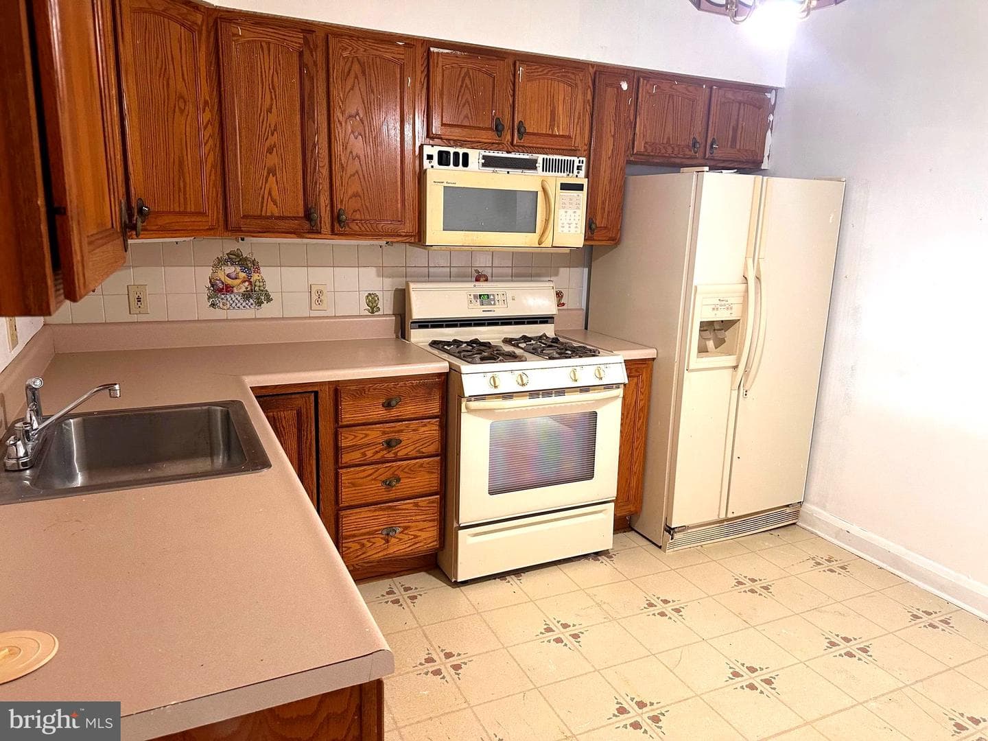 6515 Hazelwood Court photo 22