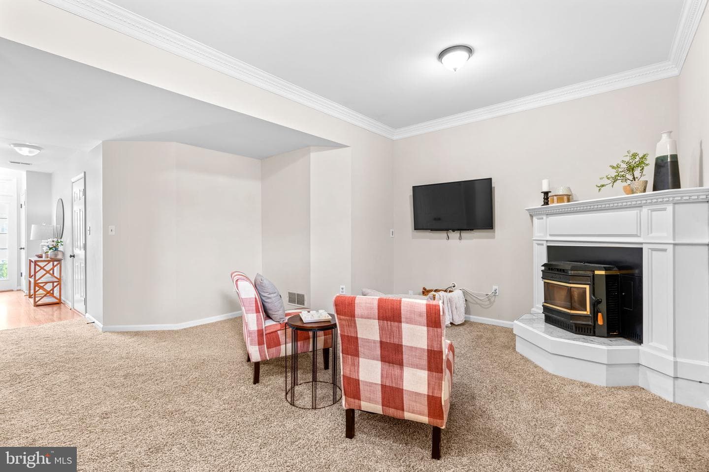 2421 Quilting Bee Road photo 5