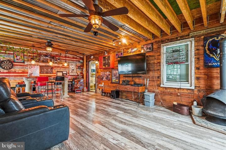 947 Martin Road photo 14