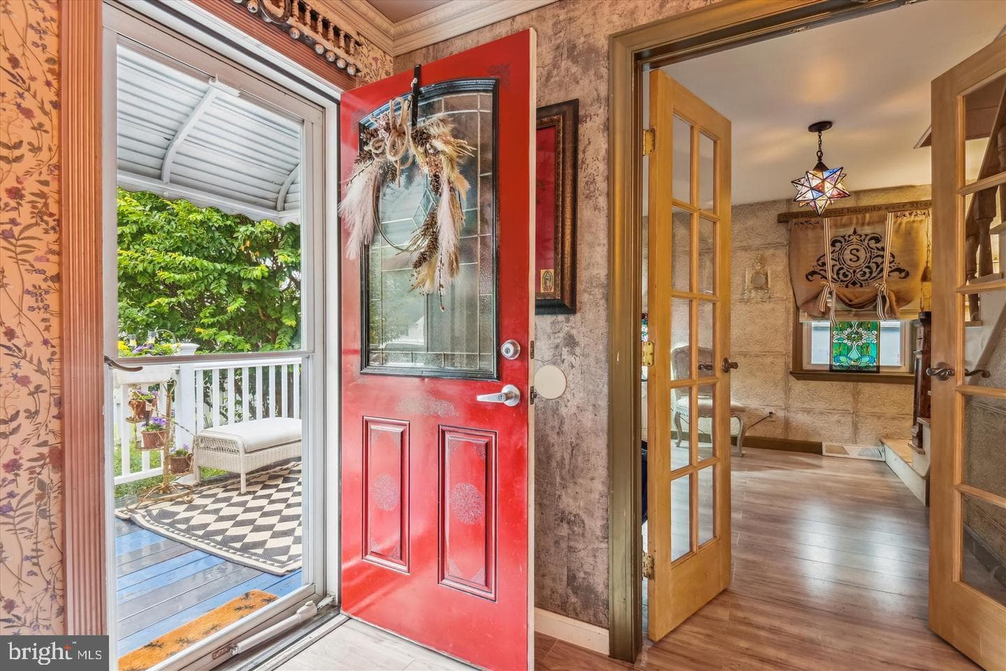 947 Martin Road photo 3