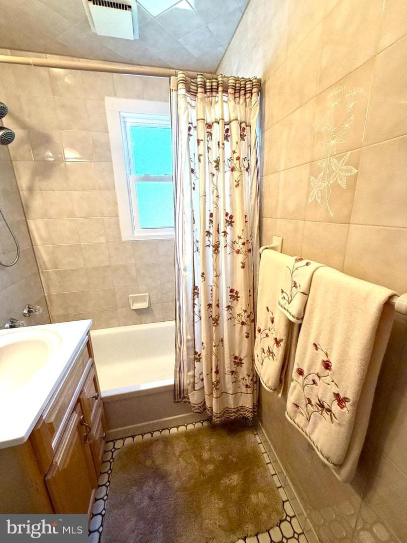 7220 Martell Avenue photo 22