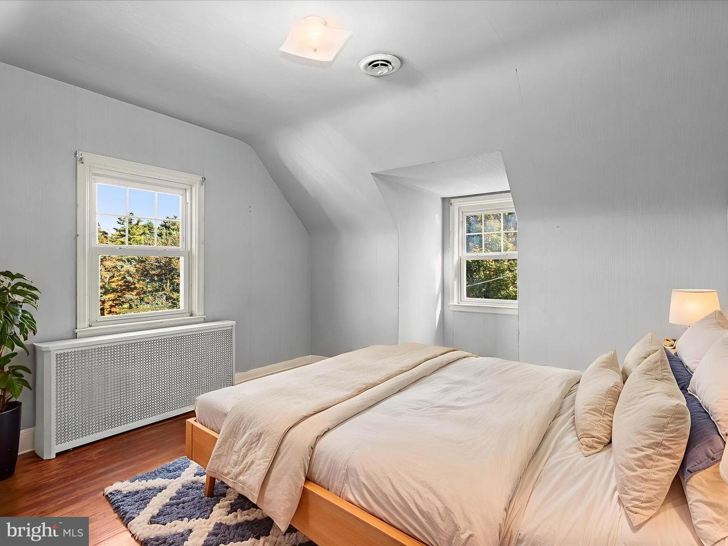 8 Seminole Avenue photo 28