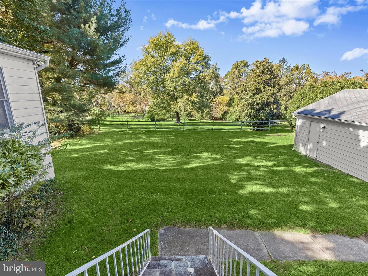 8 Seminole Avenue photo 47