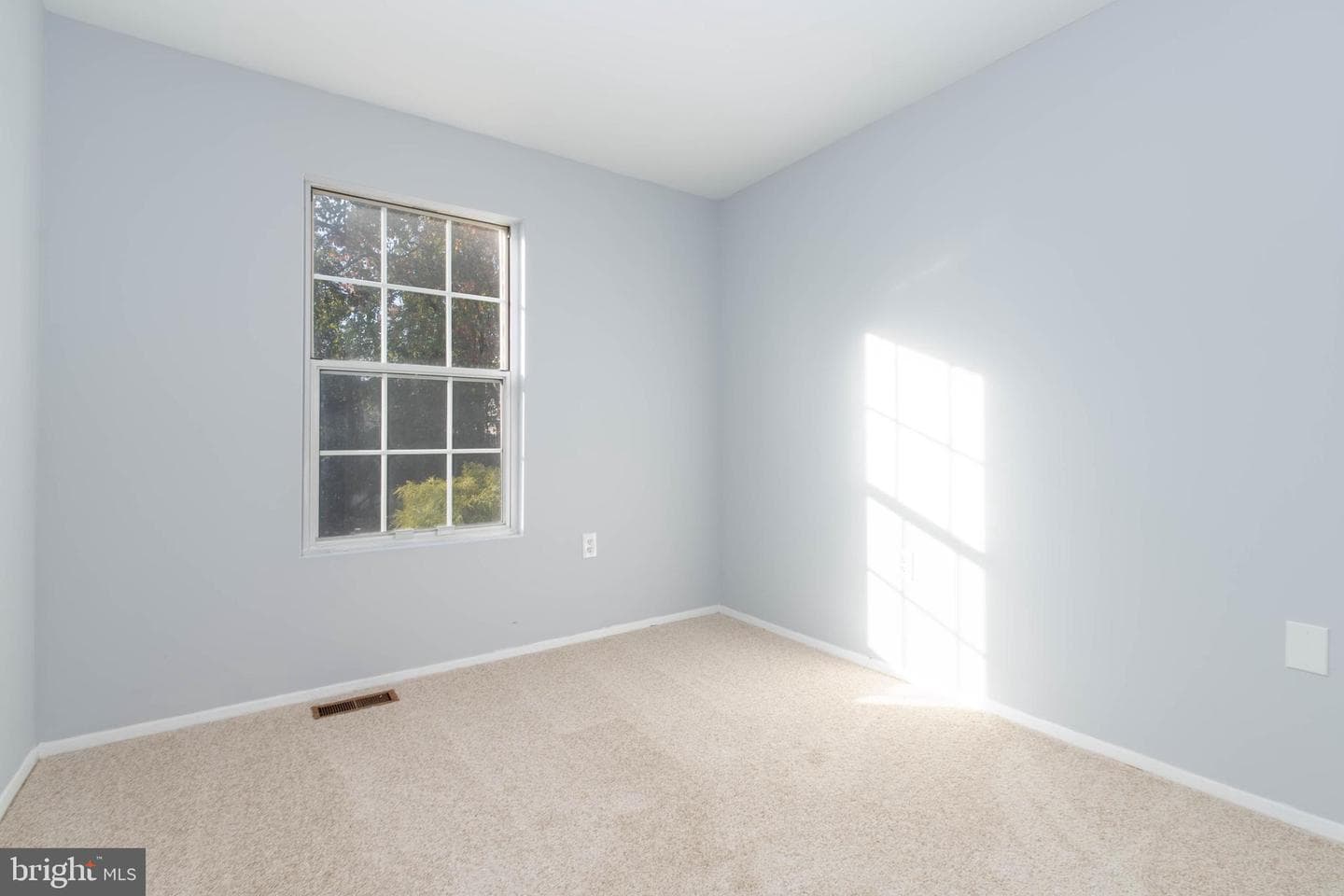 1514 Taylor Avenue photo 14