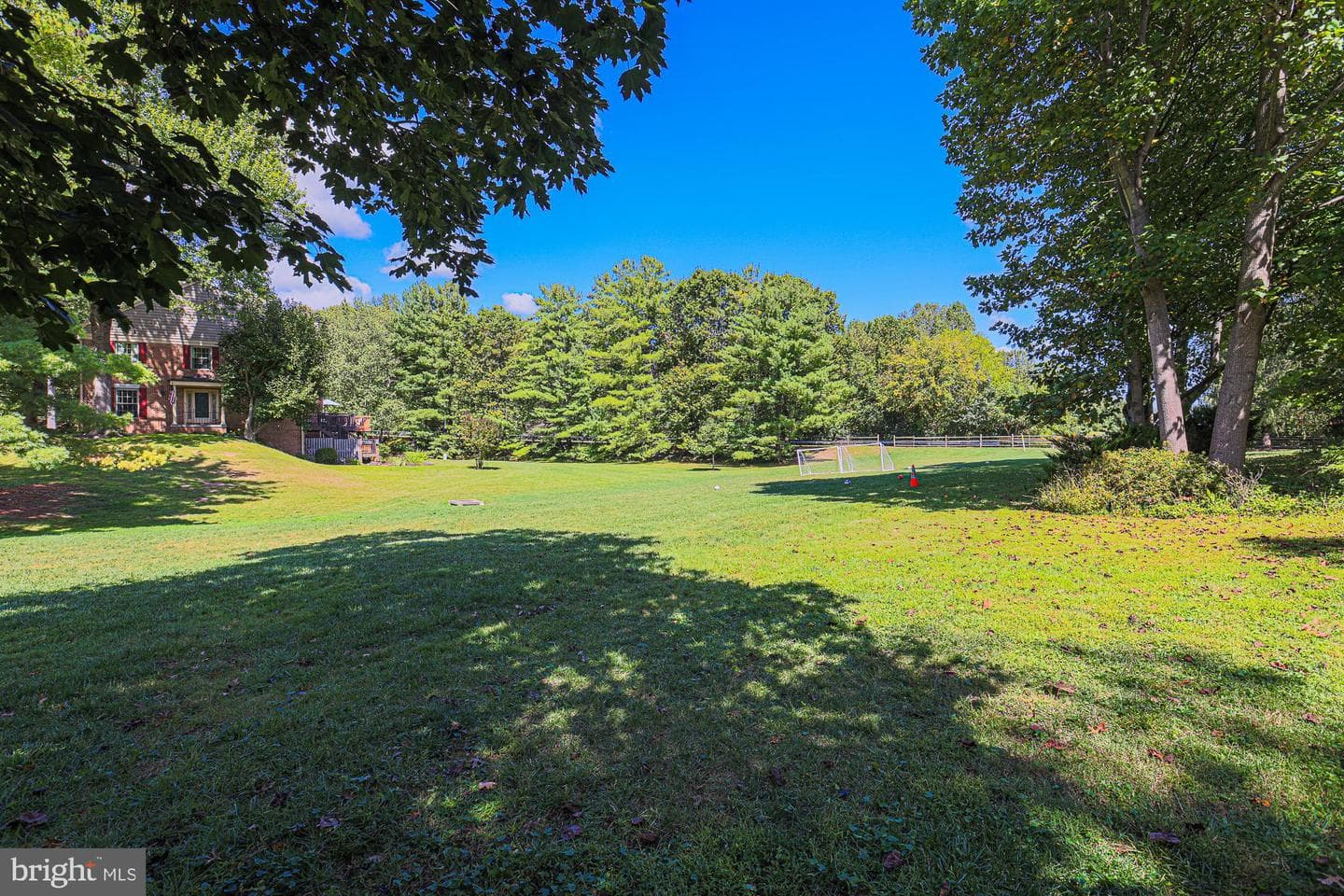 16 Meadow Run Court photo 7