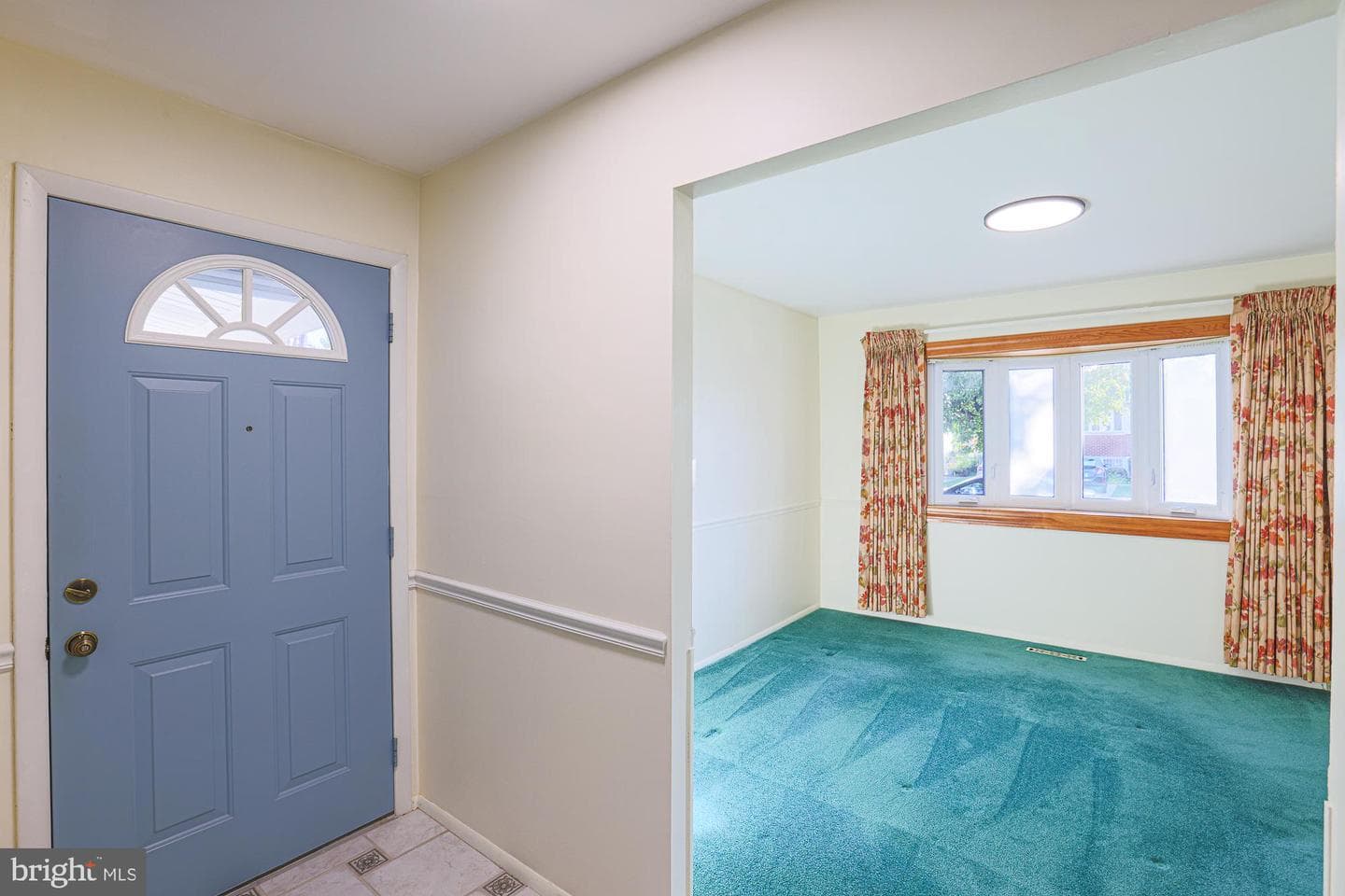 8602 David Avenue photo 2