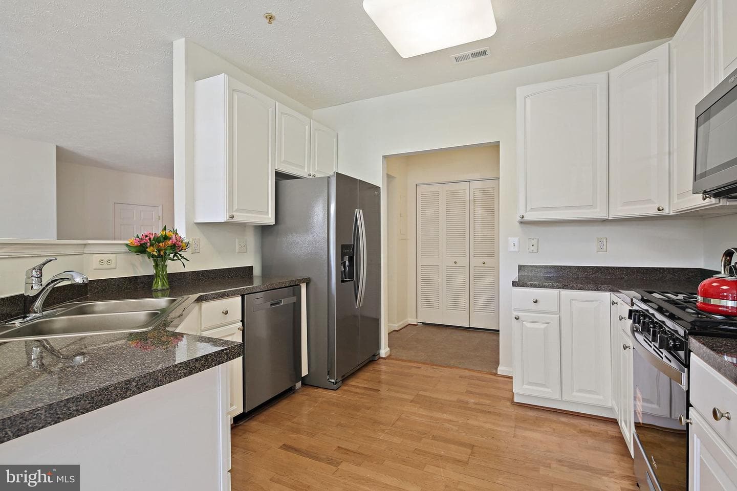 9500 Amberleigh Lane #9500d photo 15