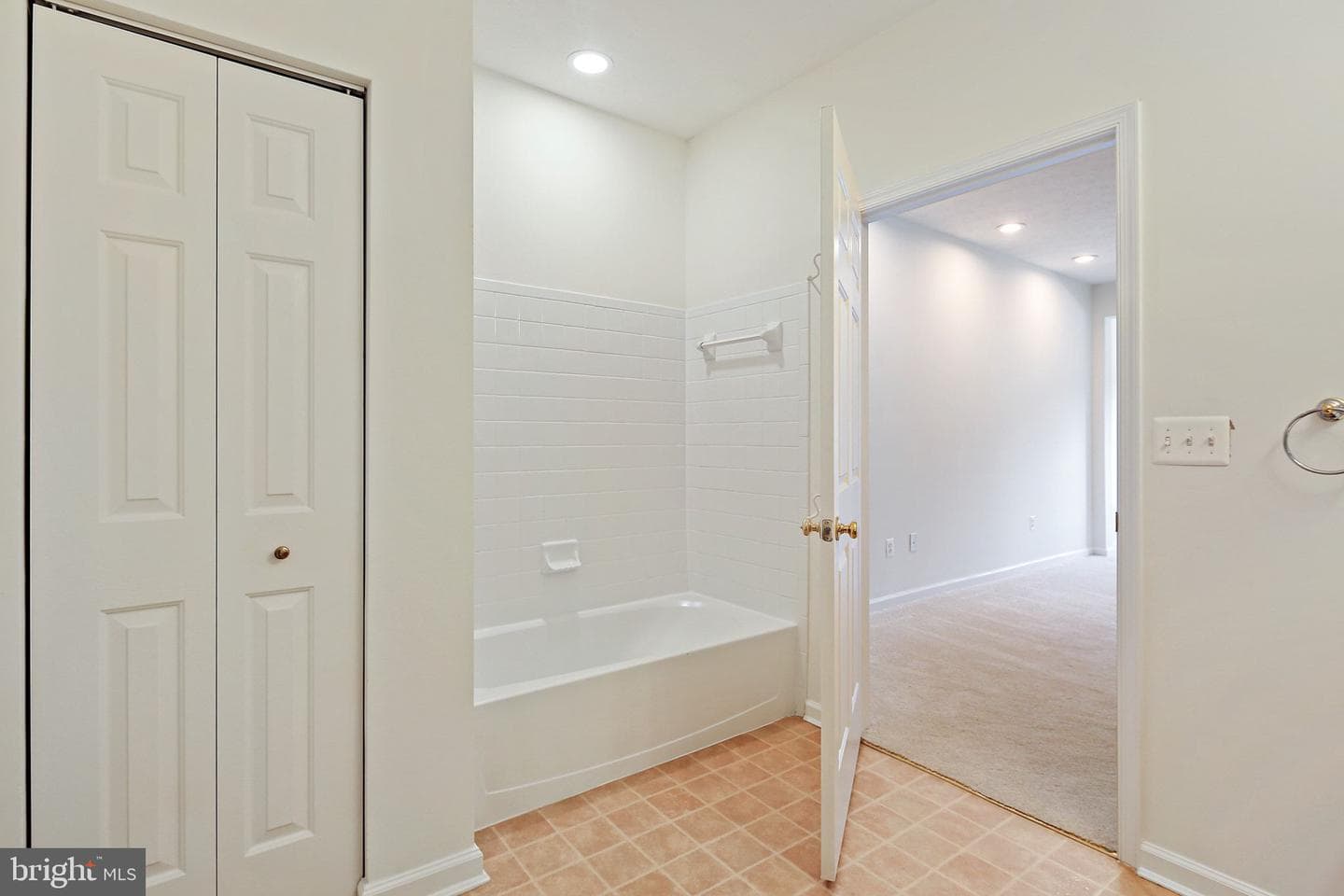 9500 Amberleigh Lane #9500d photo 23