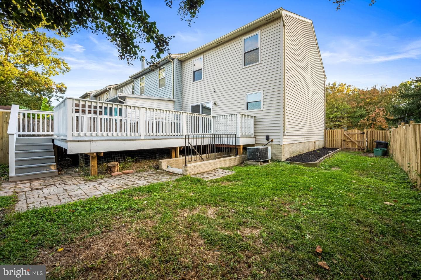 241 Green Fern Way photo 32