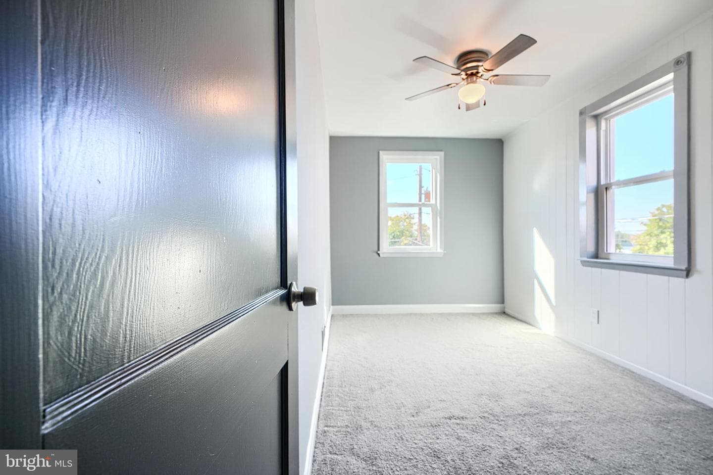 644 48th Street photo 20