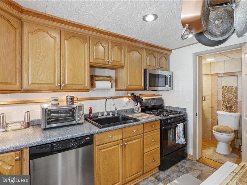 4344 Annapolis Road photo 17