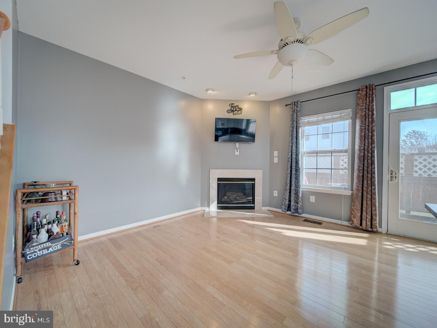 815 Lowe Road photo 16