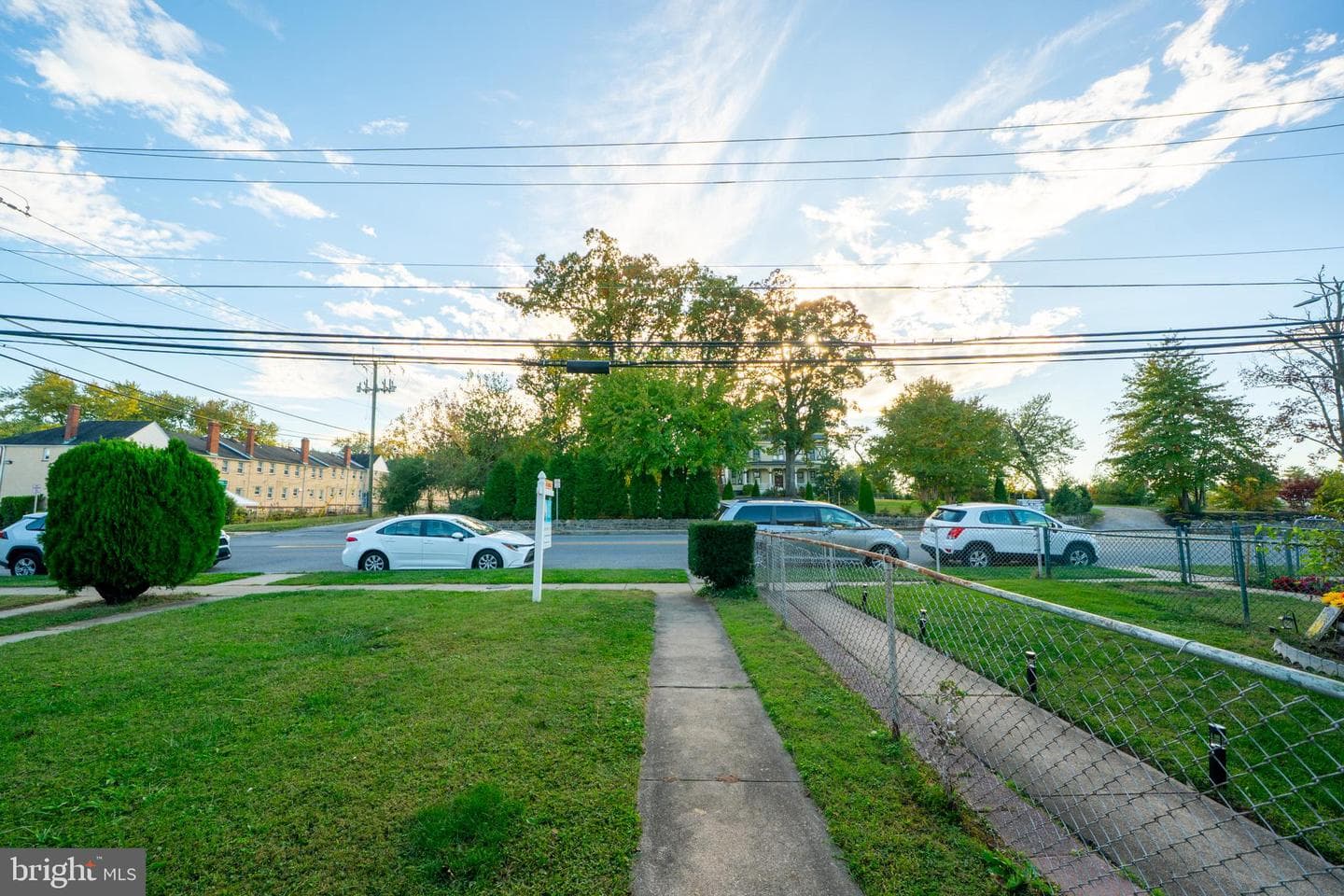 913 Maiden Choice Lane photo 15