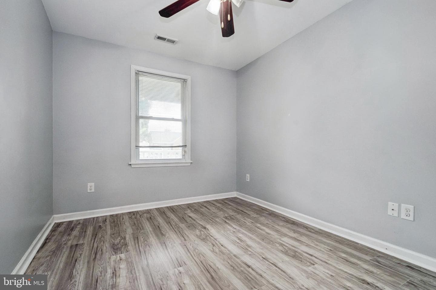 7412 Poplar Avenue photo 17