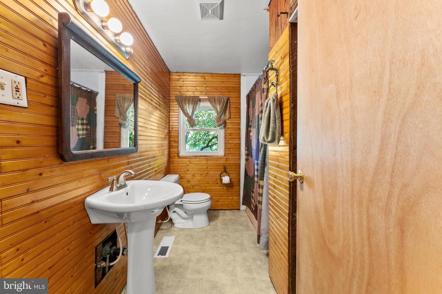 3615 Rockdale Road photo 23