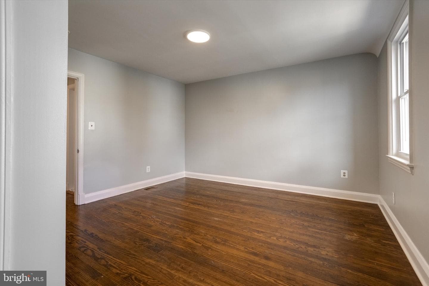 3111 Willoughby Road photo 32