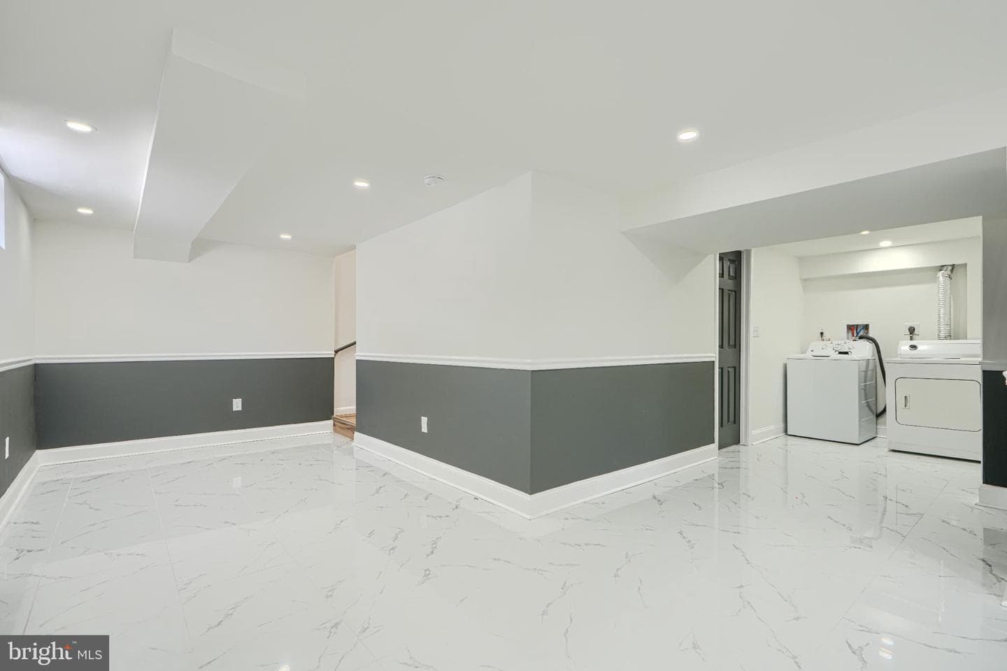 6815 Fox Meadow photo 27
