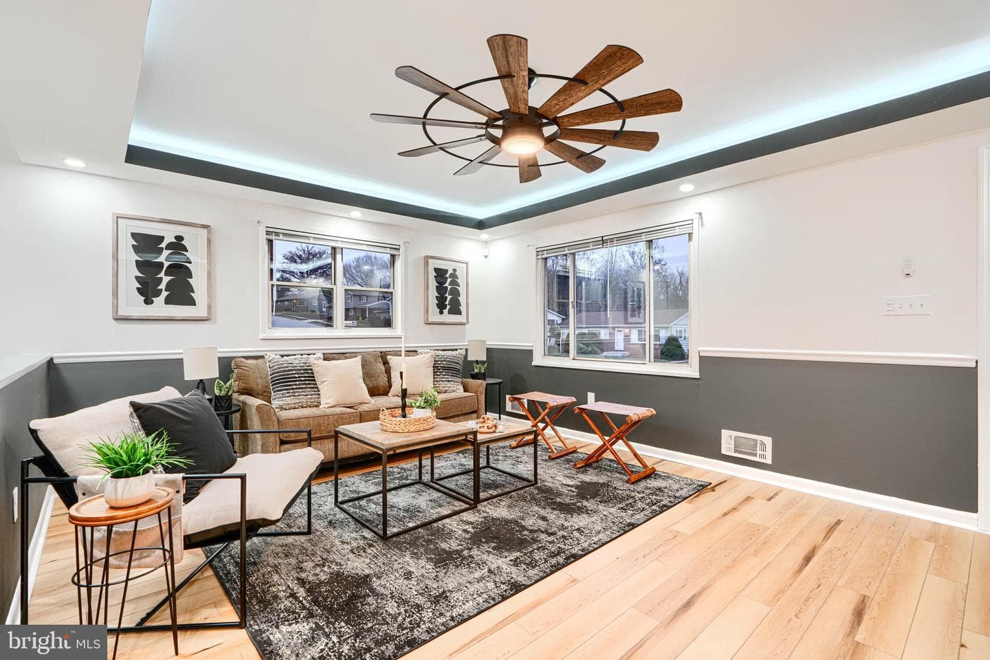 6815 Fox Meadow photo 3