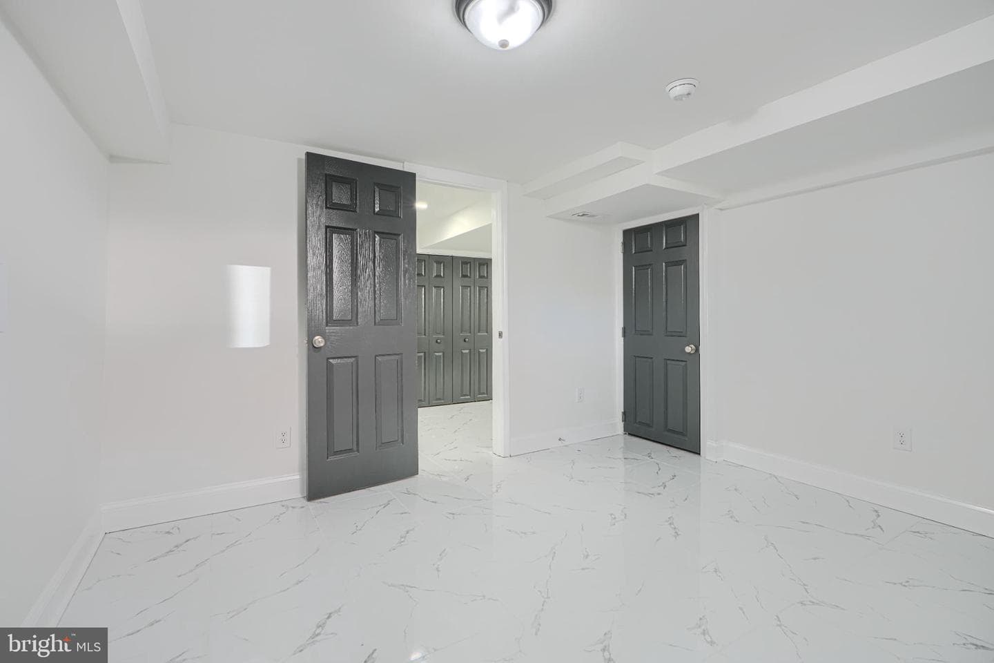 6815 Fox Meadow photo 33