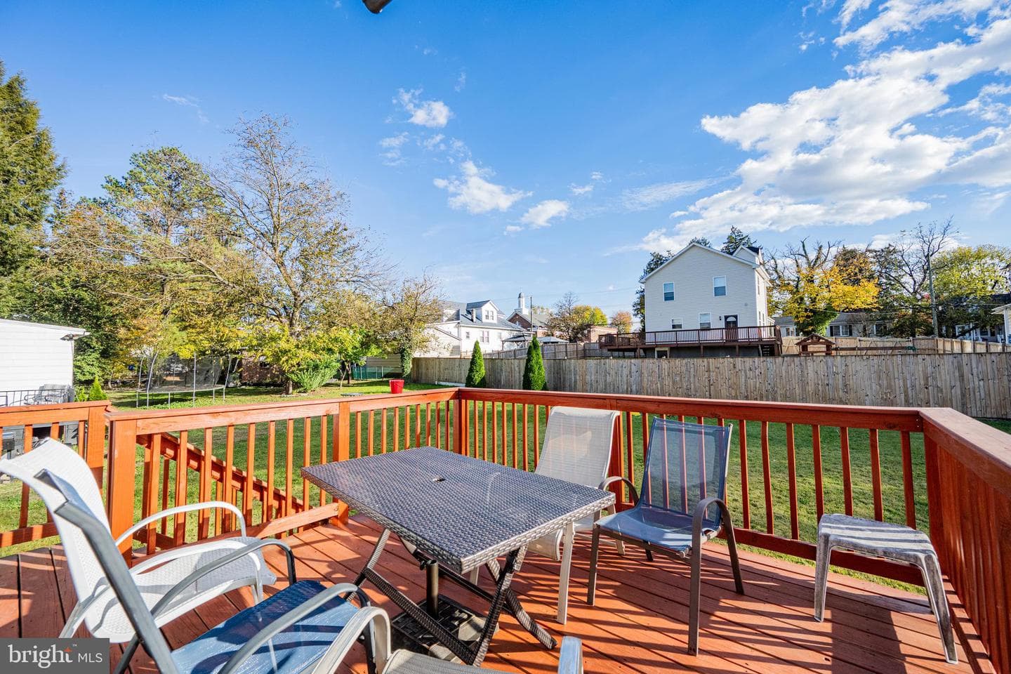 4605 Linden Avenue photo 5