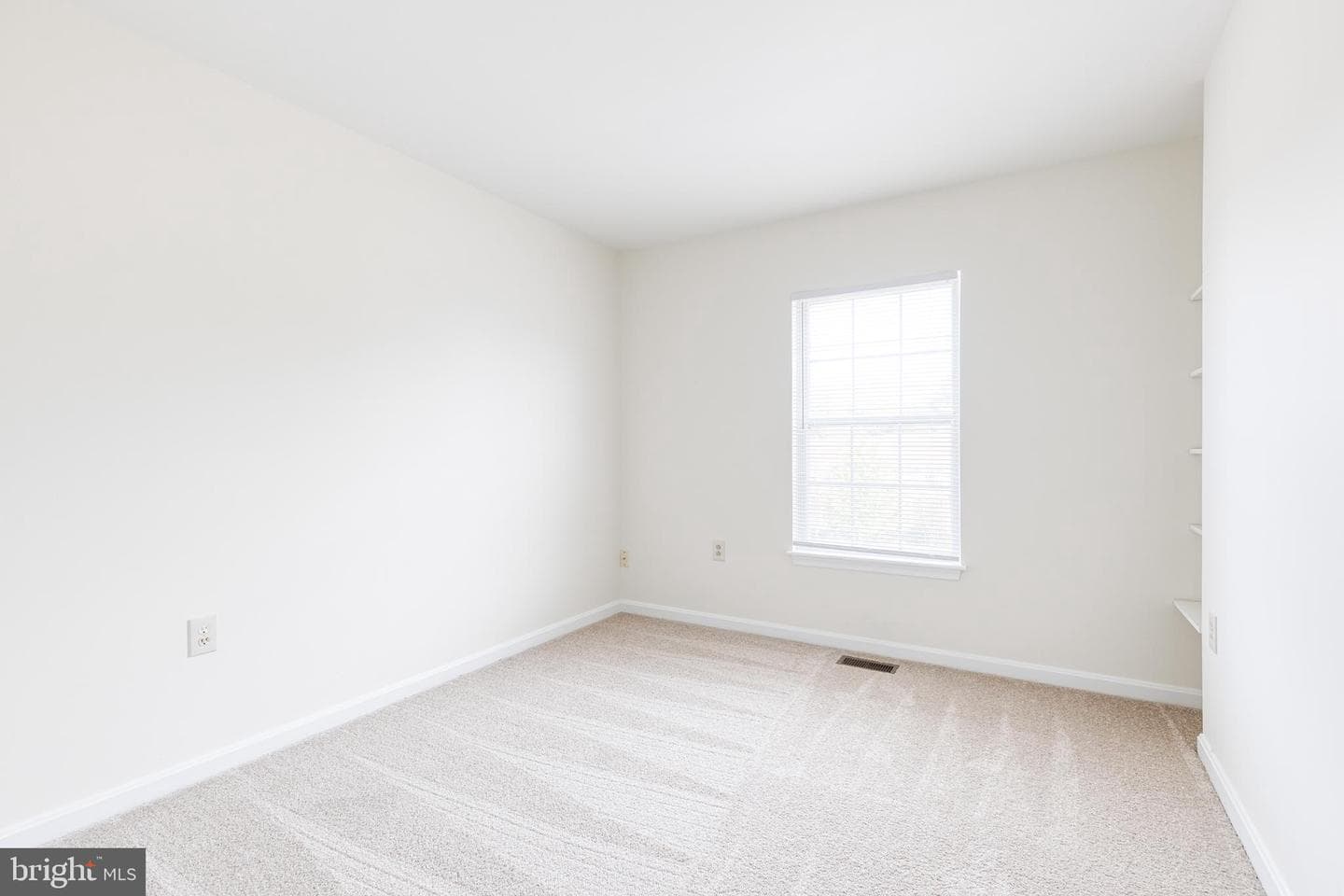 611 Brickston Road photo 16