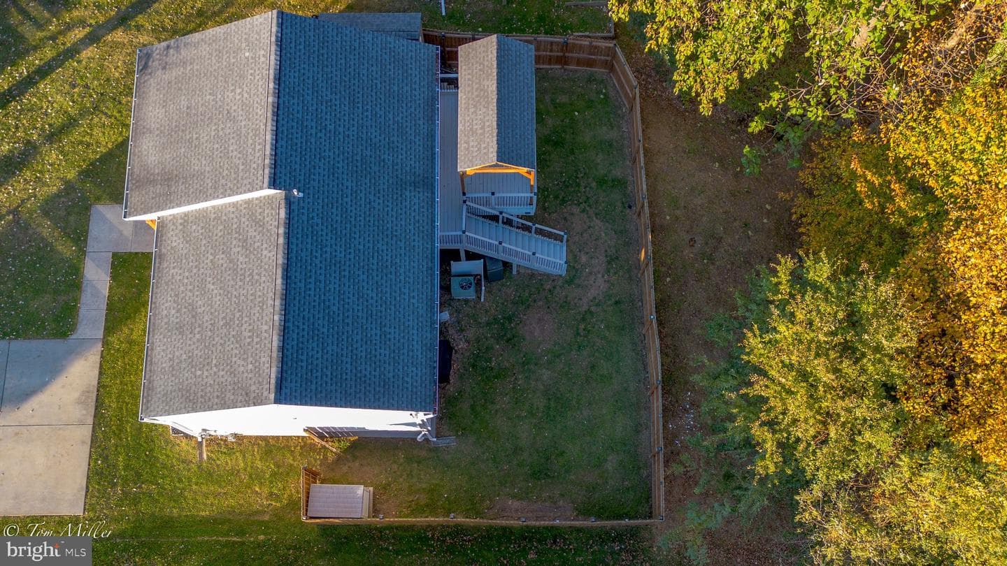 9544 Gunhill Circle photo 53