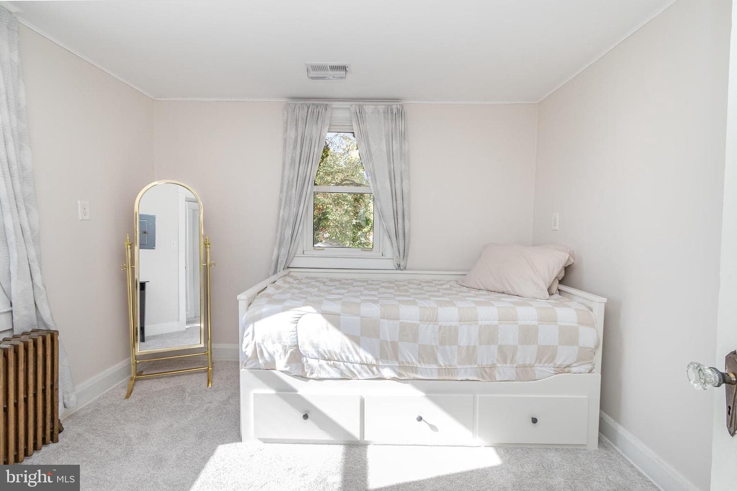 8306 Beryl Road photo 20