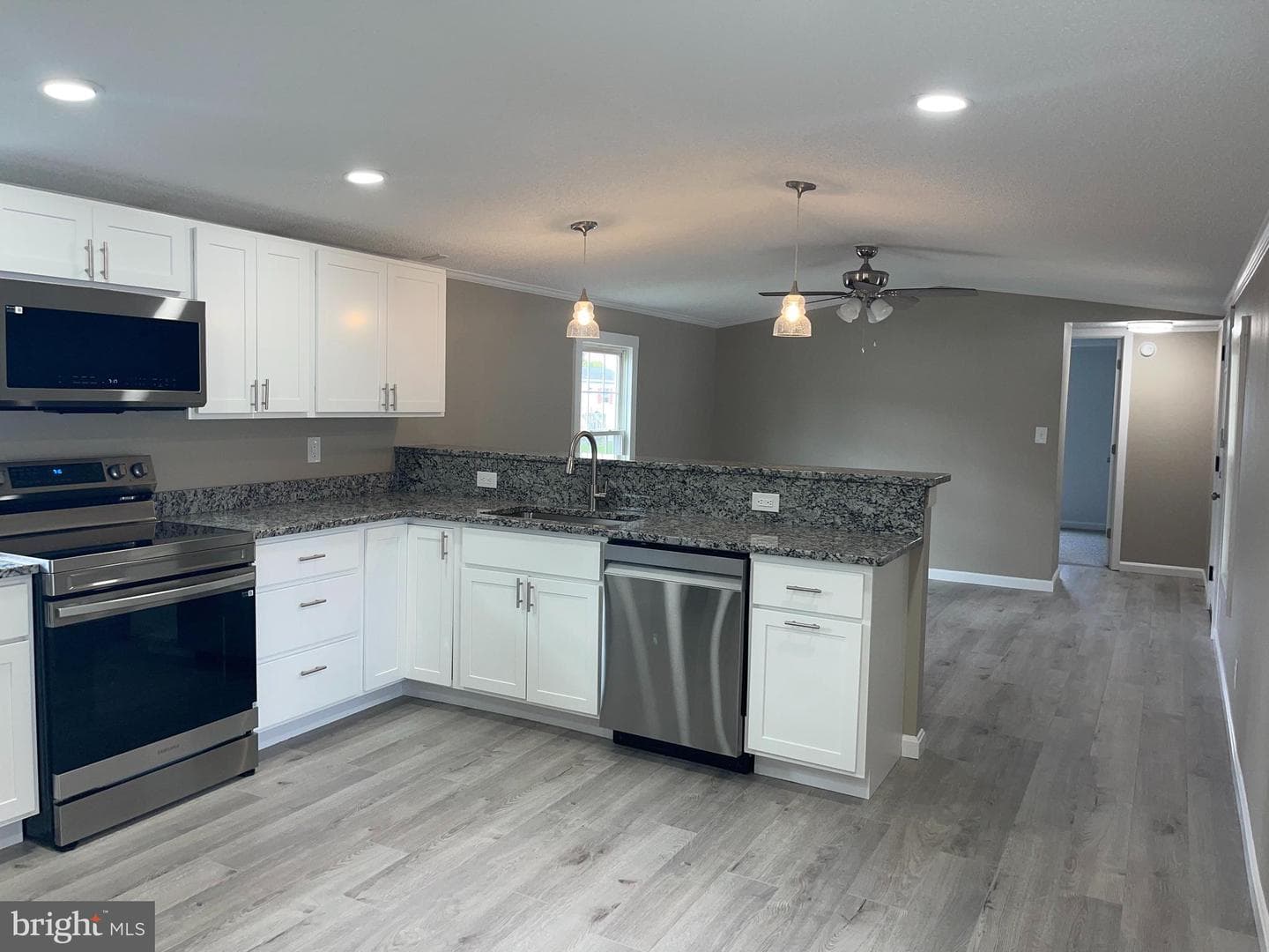 7507 Biscayne Bay Boulevard photo 3