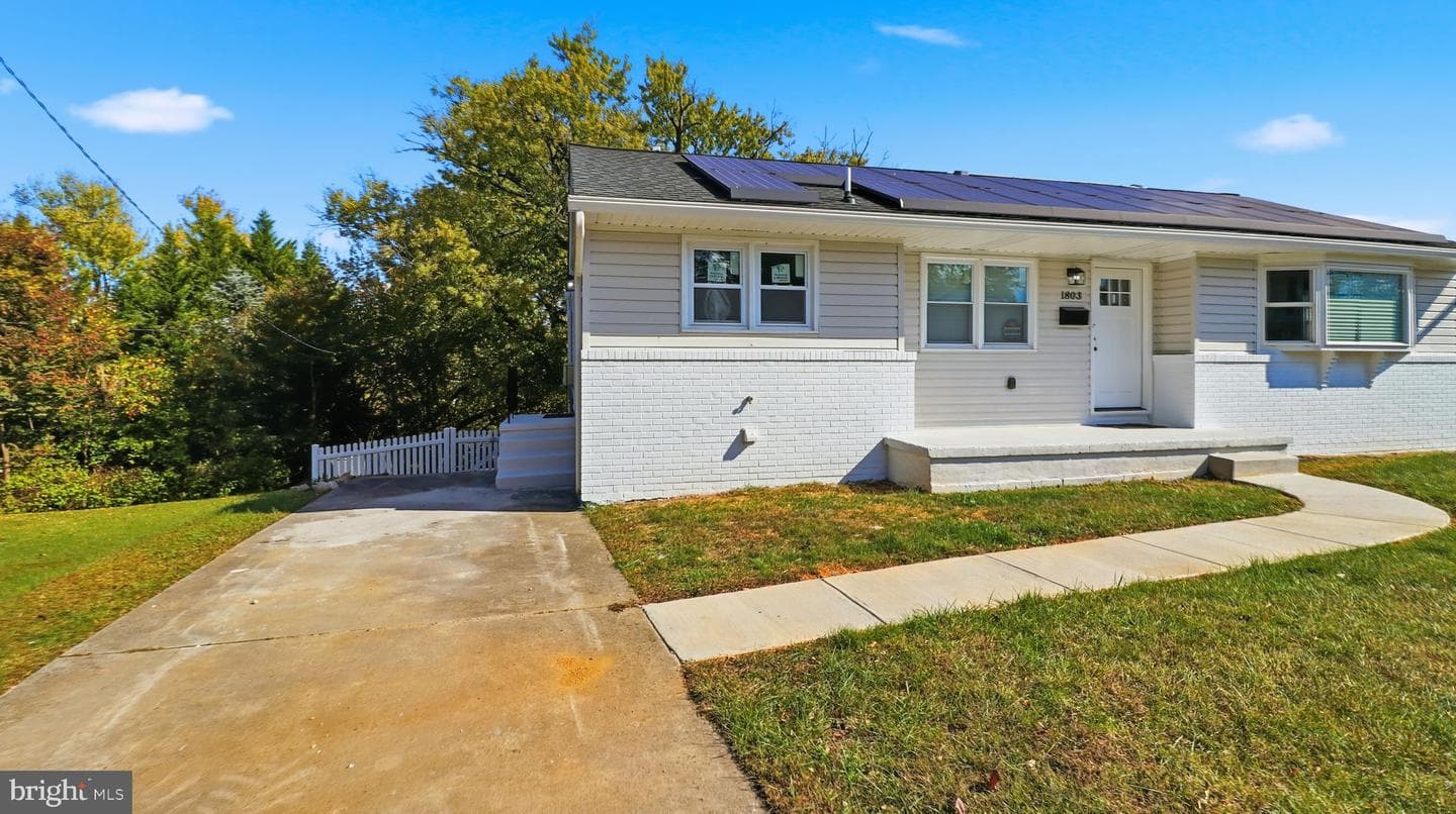 1803 Palo Circle photo 2