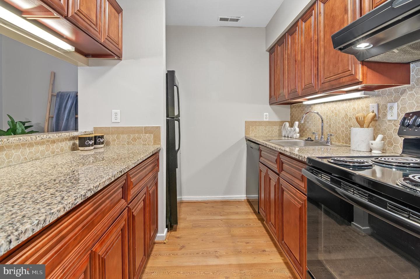 79 Greenwich Place #79 photo 11